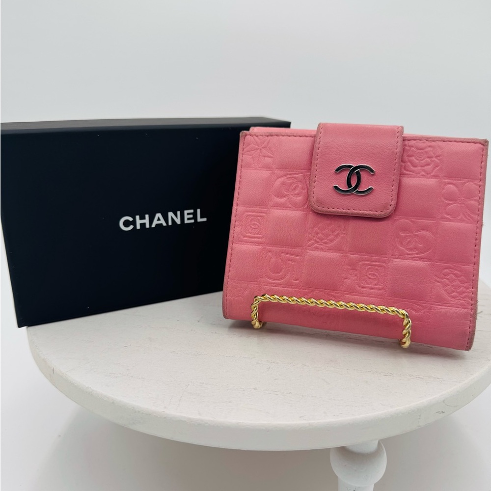 CHANEL pink icons/symbols lambskin compact wallet with box